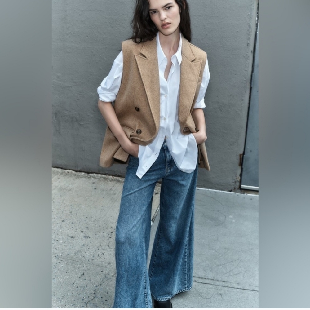 Soft Double- Breasted Waistcoat
